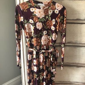 Reborn J boutique floral midi dress